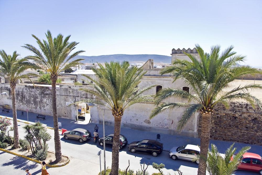 Hotel Avenida Playa Zahara de los Atunes Bagian luar foto