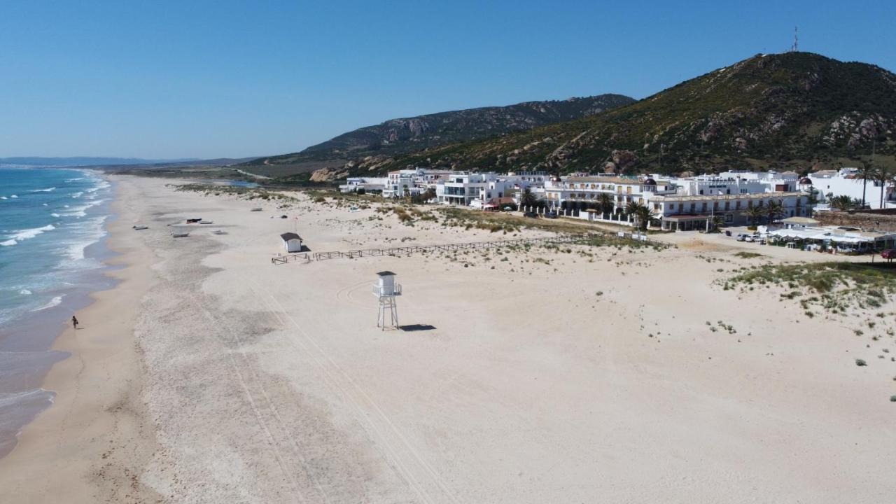 Hotel Avenida Playa Zahara de los Atunes Bagian luar foto